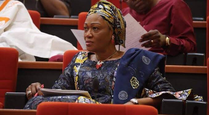 Drama As Tinubu’s Wife Caught On Tape Assaulting Woman In Lagos(Video)