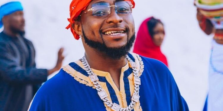 Davido And His Crew Fight Dirty Inside Dubai Club, One Person Injured (Video)