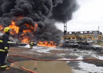 BREAKING: Gas Explosion Rocks Lagos, Many Killed, Trapped (Video)