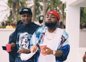Davido’s Aide, Isreal DMW Reportedly Arrested(Video)