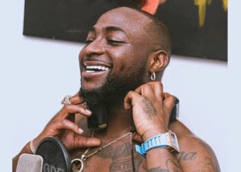 UNILAG Student Calls Out Davido Over Alleged Debt, Shares Proof