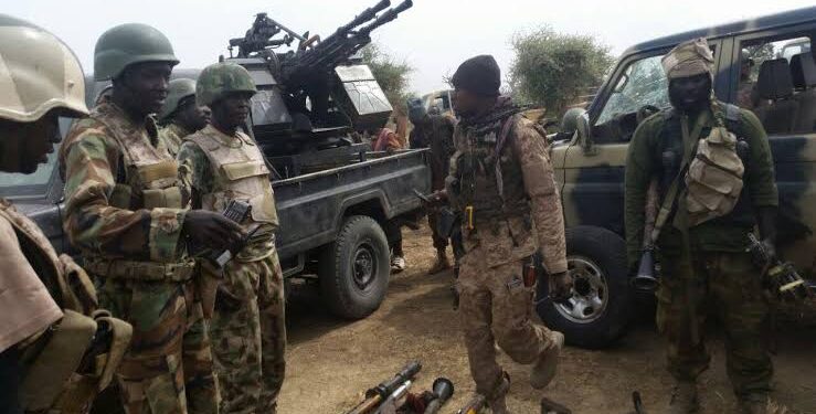 BREAKING: Nigerian Army, Bandits In Gunbattle (Video)