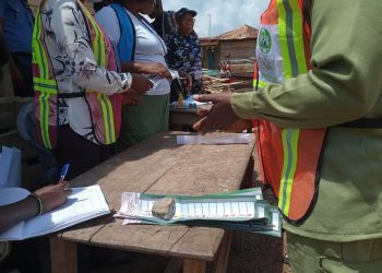 BREAKING: APC Wins First Polling Unit In Ekiti