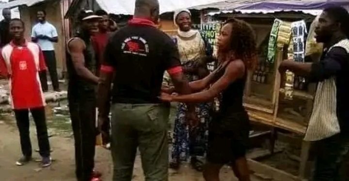 Nigerian Police Officer Lands In Serious Trouble For Refusing To Pay Young Lady Agreed 7k(Photos)