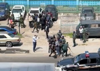 TRENDING VIDEO: Chaos As Sanwo-Olu Orders Arrest of Military officer Riding Motorcycle Against Traffic