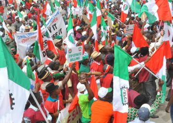 NLC, Workers, Civil servants