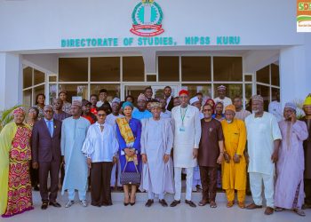 SDP PRESIDENTIAL CANDIDATE, PRINCE ADEWOLE PROMISES TO RAISE NIGERIA’S REVENUE IF ELECTED