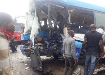 BREAKING: Train, BRT Bus Collide In Lagos, Many Dead(Video)