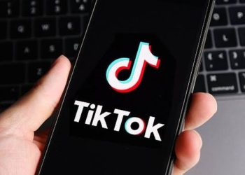 BREAKING: Users Frustrated As TikTok Crashes Globally