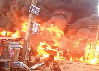 BREAKING: BCOS On Fire In Ibadan