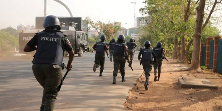 BREAKING: Gunmen Abduct Couple Returning From Church In Osun