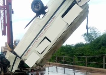 BREAKING: Gov Umahi’s Convoy Involved In Auto-crash, 3 Killed