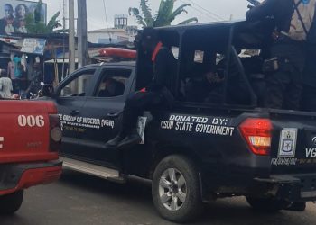 BREAKING: Gridlock As Protest Rocks Osun Over Hardship(Video)