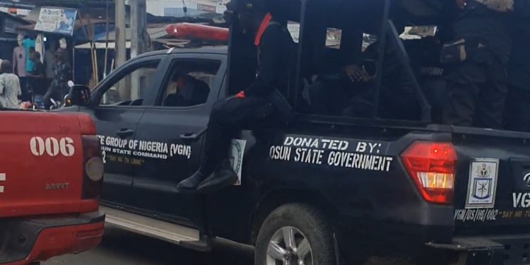 BREAKING: Gridlock As Protest Rocks Osun Over Hardship(Video)