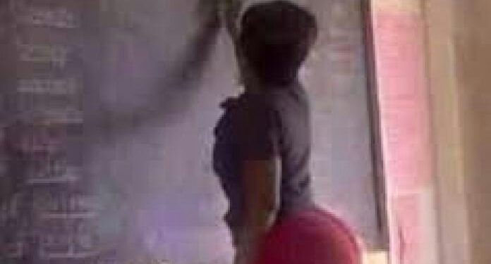 Students Fl0g Teacher In Ogun For Preventing Them From Cheating During Exam