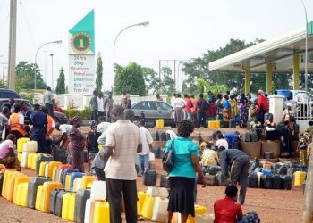 Petrol Marketers Propose New Fuel Price As Forex Crisis Worsens