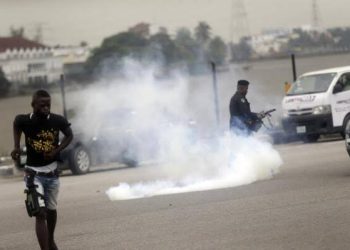 Police Fire Teargas At 16 Sacked Lawmakers Over Attempt To Resume Plenary