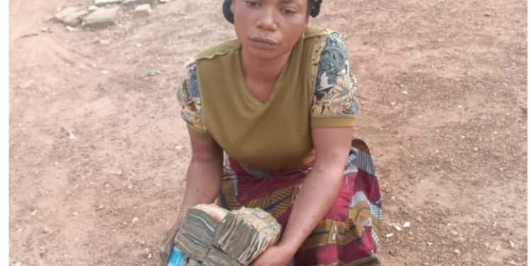 Female ‘Kidnapper’ Arrested While Trying To Pick Ransom For Victim