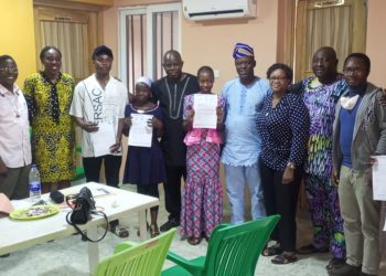 ASUU Grants Students Scholarship In OAU