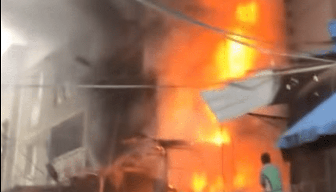BREAKING: Idumota Market In Lagos On Fire(Video)