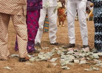 Bobrisky: 10 Bad Naira Notes Practices That Could Land You In Trouble