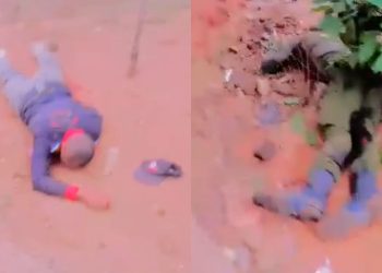 JUST IN: Nigerian Police Officers Gunned Down During Stop-And-Search Operation