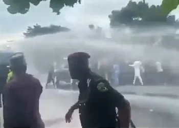 Rivers Crisis Escalates As Vigilante Operatives Exchange Gunfire With Police Officers