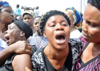 Angry Customers Cause Chaos At Heritage Bank