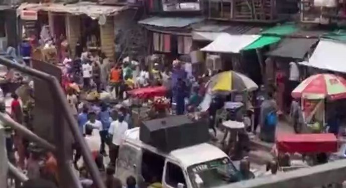 VIDEO: Tension In Lagos As Thugs Threatens Resident Over Anticipated Hunger Protest