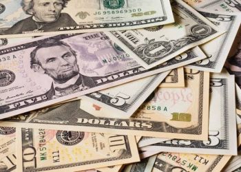 15 Worst Currencies Against US Dollar Right Now