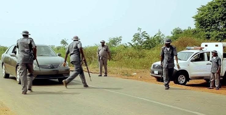 Smuggler Kills Customs Officer While Evading Arrest